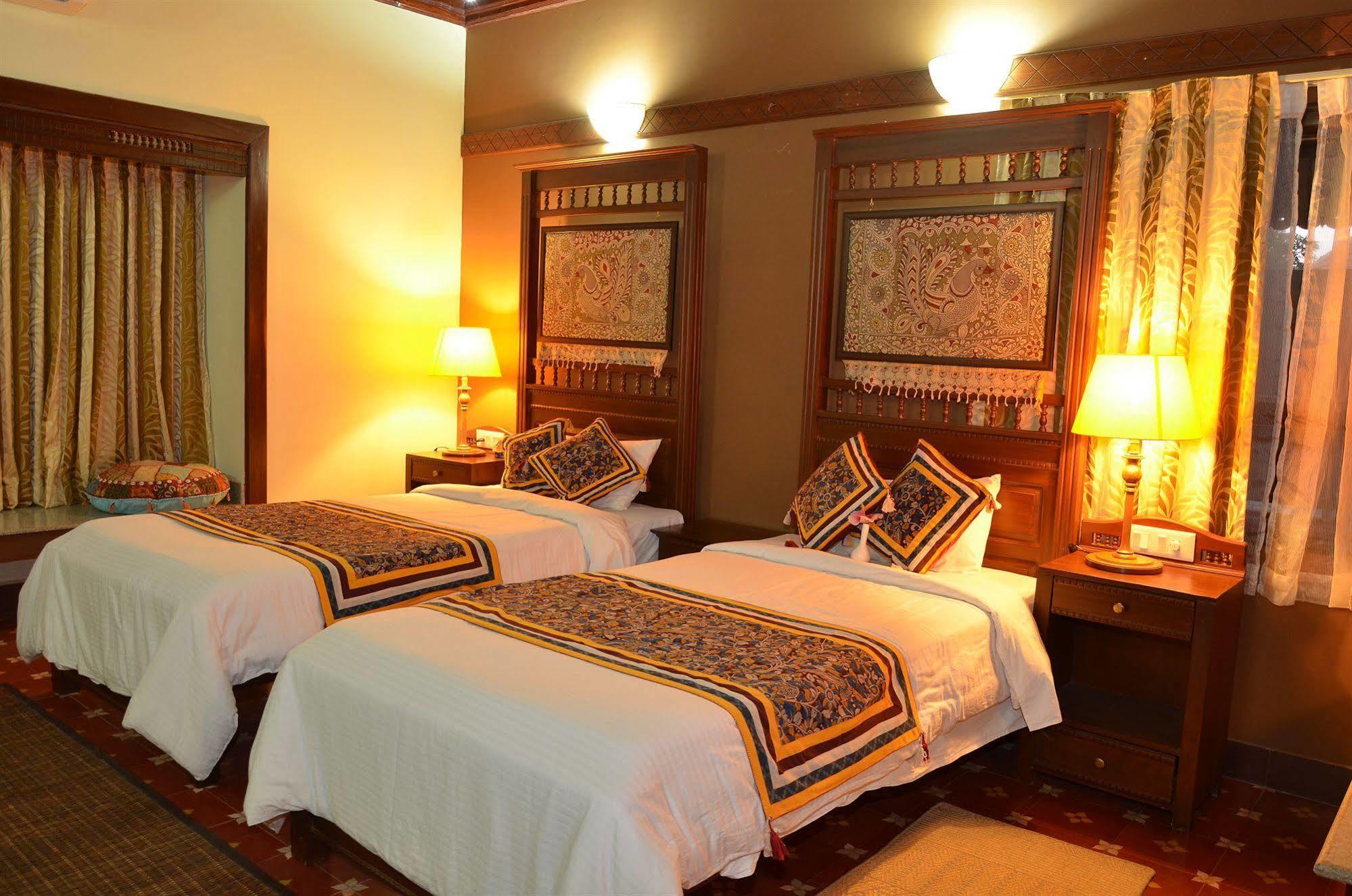 חסן Hoysala Village Resort מראה חיצוני תמונה